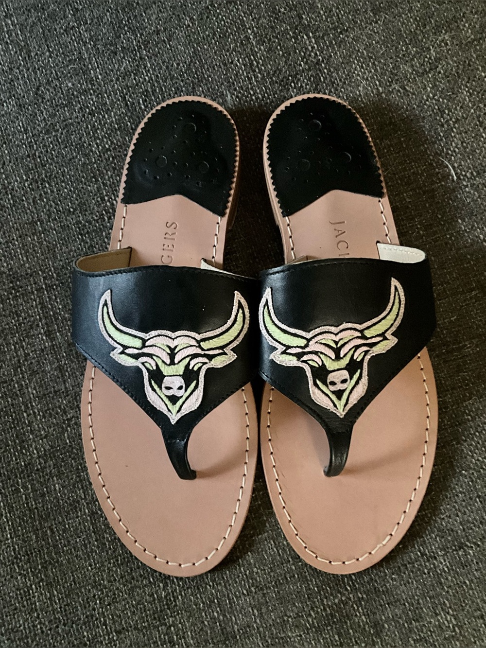 New Jack Rogers Taurus bull astrological thong sandals 9 $138